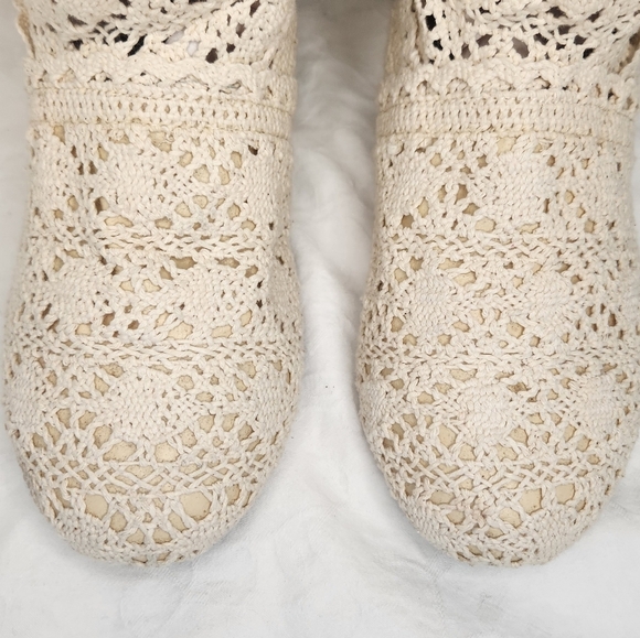 Crochet Lace Boots - Picture 9 of 14